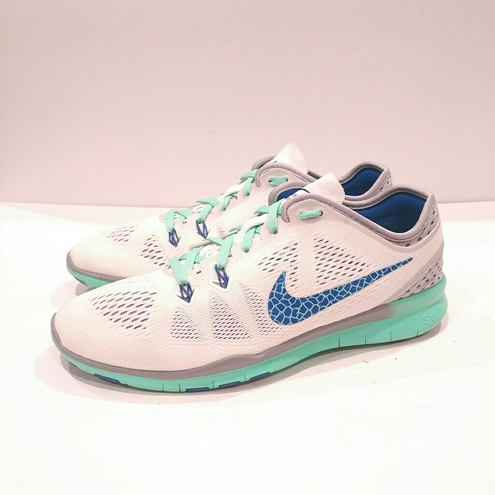 Nike free tr fit 5 sneakers white blue size 10